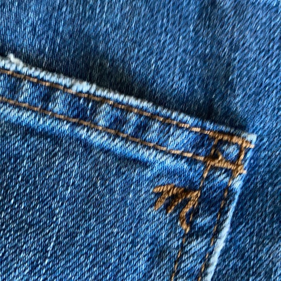 Madewell• Rigid High-Rise Skinny Jeans - Picture 11 of 16
